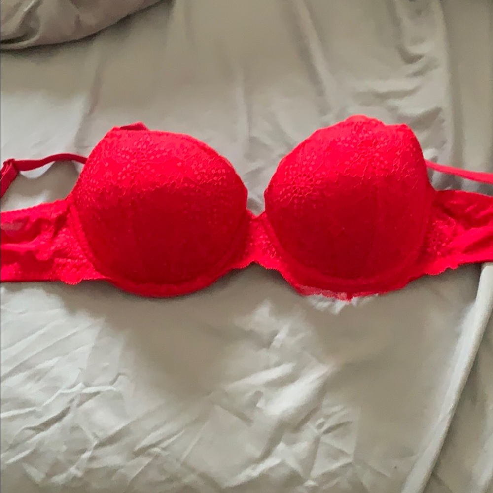 Lacey bra size 36D (WILL DO BUNDLES FOR LESS)
